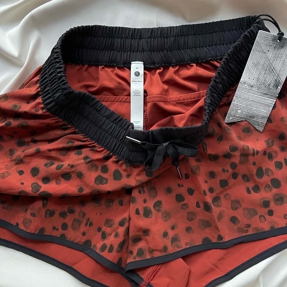 NWT Stori Athletic Shorts ✨ - Picture 3 of 5